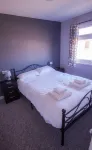 Modern Airy Chalet short walk to beach, nr Great Yarmouth & Norfolk Broads
