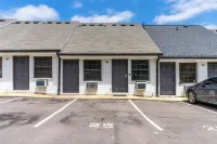 Modern Loft Downtown Raleigh