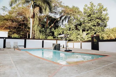 El Yunque Golden Villa house with WiFi, AC in lovely Río Grande Отели рядом с достопримечательностью «Catch a Dream Ranch»
