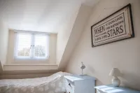 Rural, secluded holiday lodge close to beaches and Sandringham