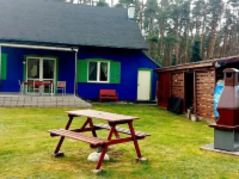 Vacation home Jagoda, fenced property for family and dog close to the water Hotels in Police County