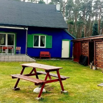 Vacation home Jagoda, fenced property for family and dog close to the water Отели в г. Полицкий повят