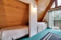 Welcome to Palm Hideaway in The Hideout