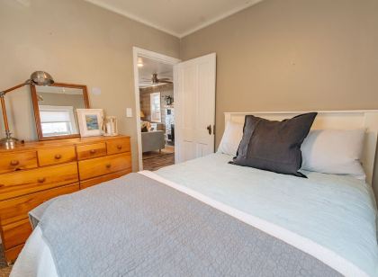 Picturesque Door County Waterfront Cottage!  Swim, Play, Relax...Have It All!