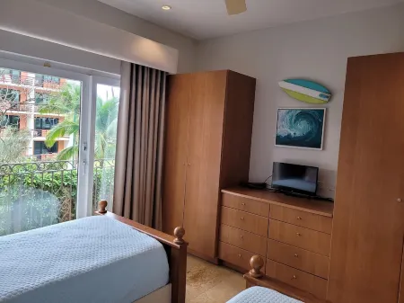 Stay on the Beach at Acqua Condo