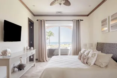 Amazing Ocean Views: Luxury Apartment @ Los Sueños