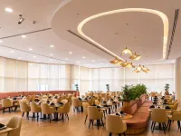 فندق إيستاي Hotels near آي فلاي دبي