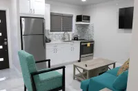 Charming 2-bedroom apartment with WiFi, AC in marvelous Nassau