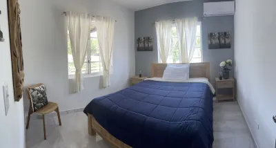 Private Oasis Hotels near Queen Beatrix International Airport