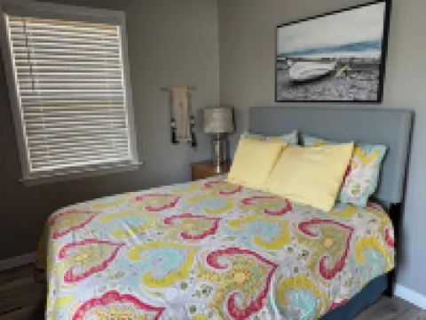 Long term rental on the lake front