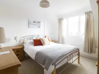 Peaceful Location Less Than One Mile From Beautiful Beaches فنادق في هالي