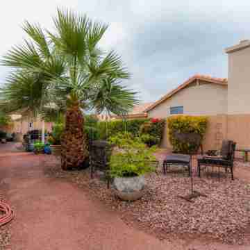 Beauty of the Southwest! Hotel Exterior