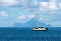 Beautiful Traditional Saba Cottage With all the Modern Amenities