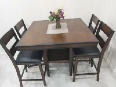 Classic and modern suite 10 minutes away from city center