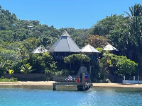 Water Front Casita w pool On Tropical One Acre Estate 桑迪灣酒店