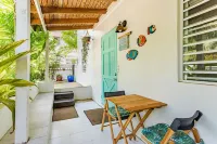 La Casita by Shacks Beach, Beach House, Coastal Living Style, LOCATION LOCATION