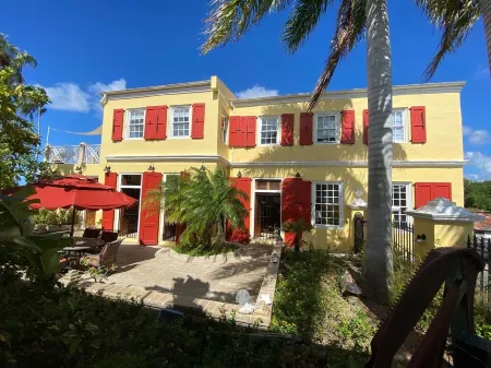 Upscale Historic Luxury in Frederiksted - 2 Blocks from the Best Beach on STX Отели в г. Фредерикстед