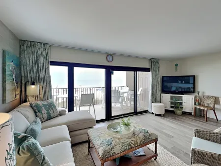 Ocean Breeze W #301 Отели рядом с достопримечательностью «Perdido Key Beach»