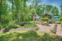 Cozy Virginia Vacation Rental w/ Seasonal Pool! - 3-Star