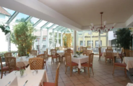 Hotel - Landgasthof Obermaier Zum Vilserwirt Hotels in Vilsbiburg