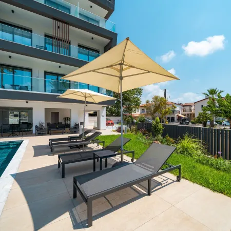 Waterside Sea View Apartments