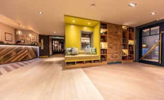 The Alexander Pope Hotel