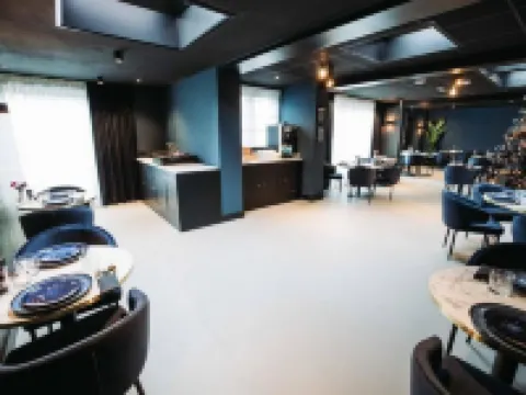 Boutique Hotel Lupo 弗利辛恩酒店