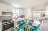 Prime Luxury with Balcony Wood Fireplace Các khách sạn ở Yonkers