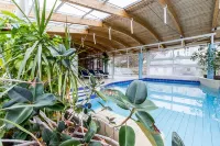 Logis Regina Hotel a Orcival