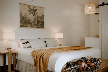 Yeppoon Surfside Motel Отели в г. Ейппун