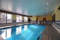 Geneva Motel Inn - Pools