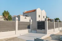 Arya Hotel Hotels in Chaniotis