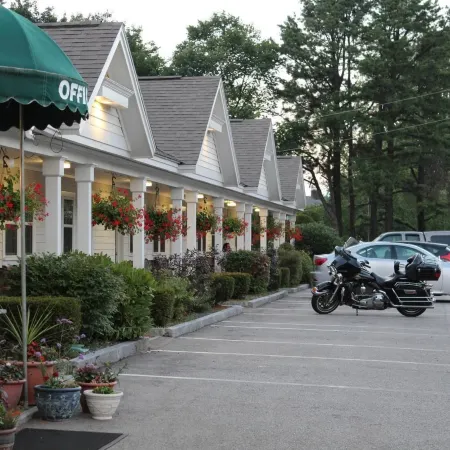 Golden Gables Inn Dazzler Select by Wyndham