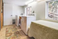 寧靜湖泊小屋帶甲板：寵物友好！ - 鄉村度假屋