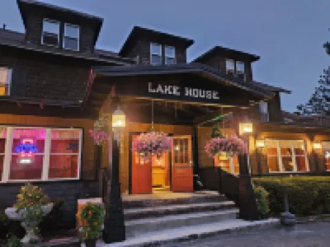 Lake House