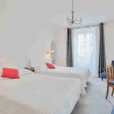 Logis Hôtel Royal Saint Mart Rooms
