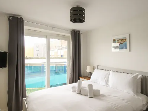 Nautical Breeze Hotels in Fleet