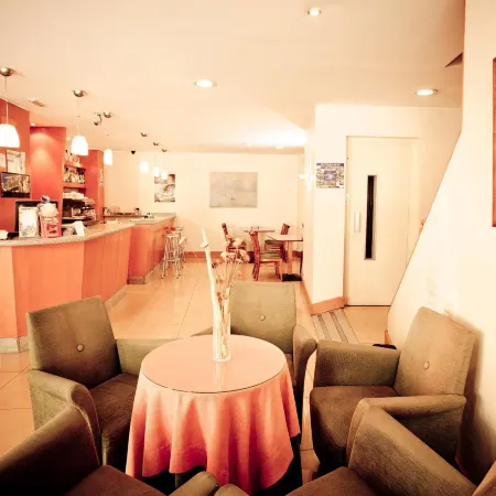 Hotel Maycar