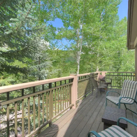 Luxury 4Br Pines Townhome Amongst the Peace and Quiet
