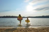 Barren River Lake State Resort Park Hotels in Lucas