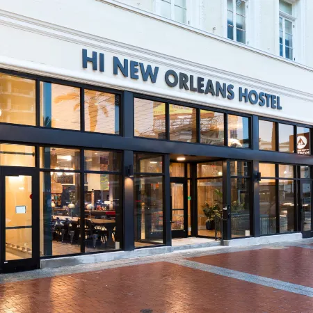 HI New Orleans Hostel Отели рядом с достопримечательностью «Сити-Парк»