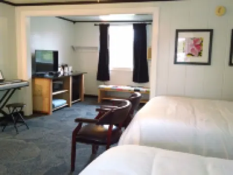 เมอร์เรย์อินน์และหอศิลป์ โรงแรมในเมอร์เรย์