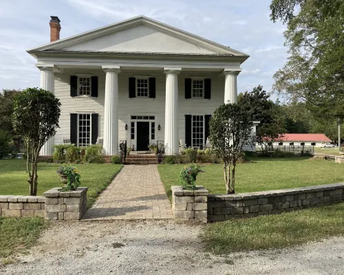 The Colonels B&B and Inn Hotels in Athens