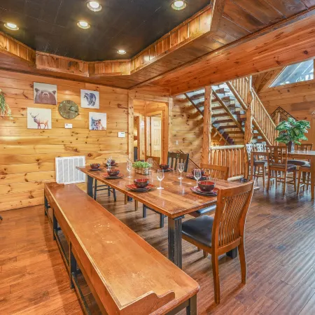SmokyStays 6 Bedroom Cabin