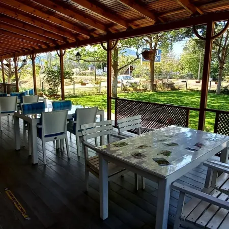 Zeytin Otel Altinoluk