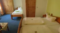 Hotel-Pension am Mühlberg Hotels in Lubben