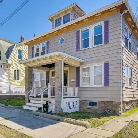 Revere Vacation Rental Near Mbta ~ 7 Mi to Boston!