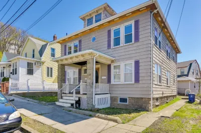 Boston Area Vacation Rental 3 Mi to Airport!
