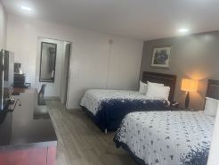 Flamingo Inn