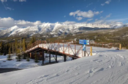 38a คาวบอยเฮฟเวน บ้าน 4 ห้องนอน โดย มูนไลท์เบซินลอดจิง